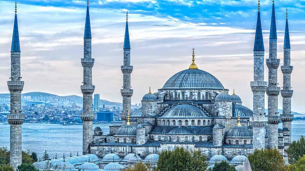 Umrah & THE BLUE MOSQUE Ever wondered about the great Ottoman Empire? This tour will no doubt reconnect you back to our ancestors with visits to places of interest such as the wonderful Blue Mosque.