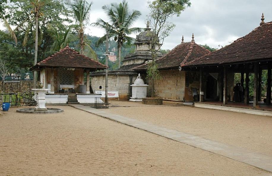 F1.4 : Natha Temple in Kandy. It is mentioned that during the period of king Devanampiya tissa, a Brahman called Natha had planted a detis palaruha Bo sapling at this location.