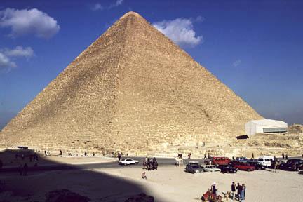 King Khufu (@2540 BC) built largest 13