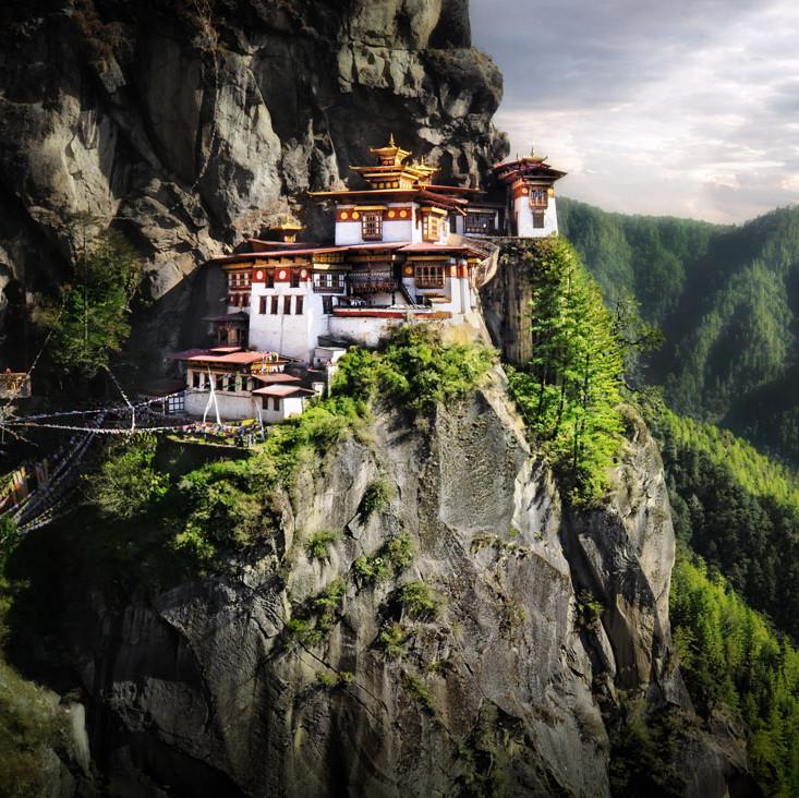 The Ta Dzong was originally built to be a watchtower, but it now houses the National Museum.