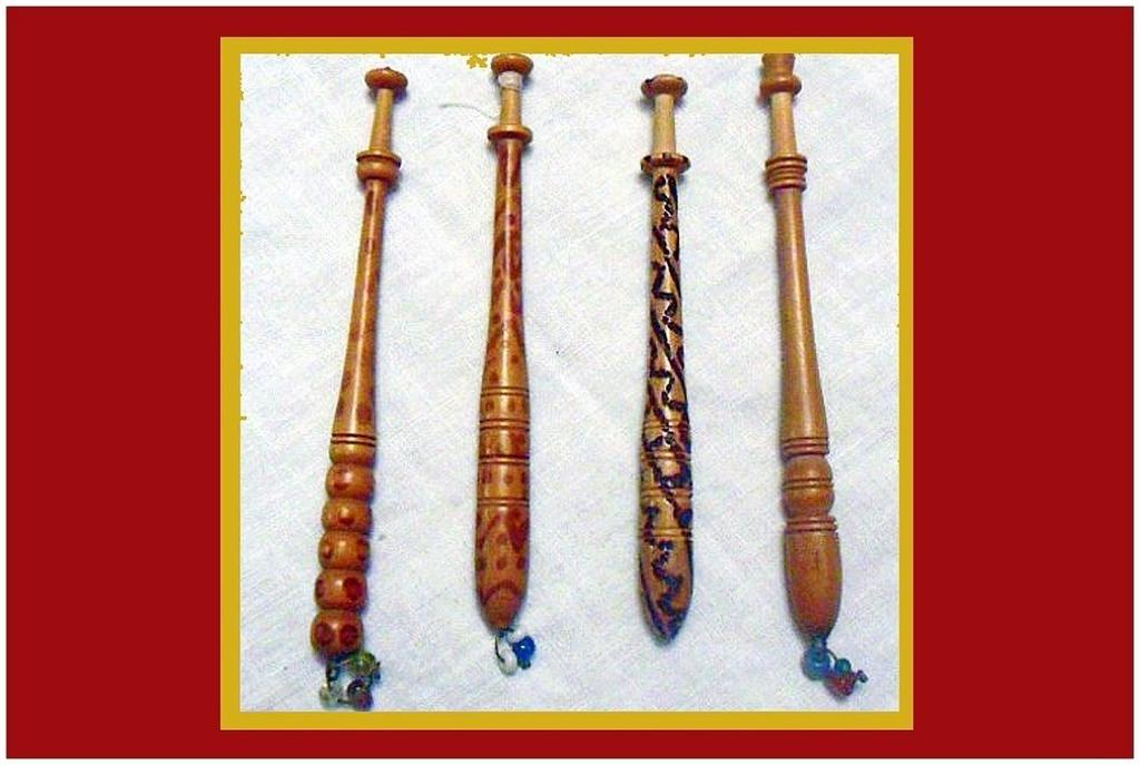 4 Both single and double heads, spangled and unspangled. These bobbins can be found in antique lots quite regularly.