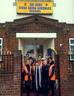 HEMDEAN HOUSE HEADTEACHER S LETTER Issue 18 2 Gurdwara Visit Joel: My favourite part of the trip to the Gurdwara was after we got off the coach and we started walking to the Gurdwara.