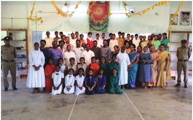 Francis Stephen MSFS Contact No: 9848184841 Prison Ministry & Independence Day Celebrations : 12-08-2018 Visakhapatnam Archdiocese PMI Unit had organized the Prison Ministry Sunday and Independence