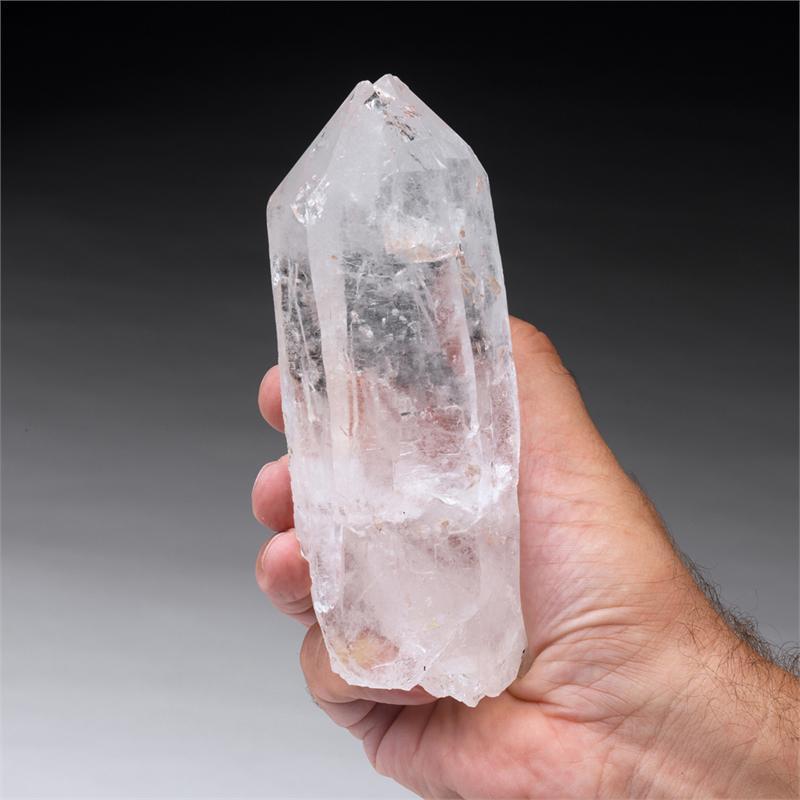 Quartz raises consciousness towards enlightenment and purifies on all levels.