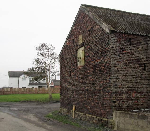 In 1841 Peter and Martha were still living at Peter s father s farm at Holly Lane, Aughton (now Home Farm, Back Lane).