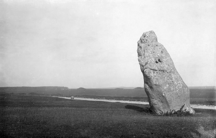 Figure 12: Cole s 1881 view of the Heel Stone, or as he called it in his booklet The People s Stonehenge, The Pointer, or The Midsummer Stone.