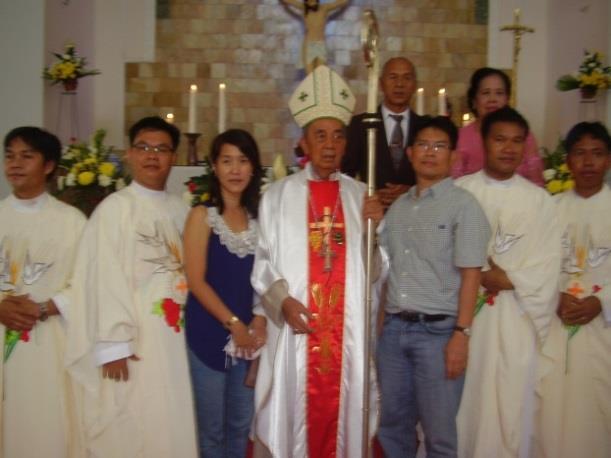 In St. Jerome Church, Pontionak, on 27 th July four deacons received a priestly ordination from Mgr. Hieronimus Bumbun, OFM.Cap. He is the archbishop of Pontianak. The fourth of deacons were D.