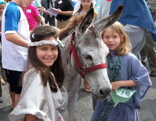 DISCIPLESHIP CHILDREN S MINISTRY Dee Zlatic Palm Sunday with the Donkey Sunday, April 1, 2007 We ll meet outside the church starting at 9:30 am so you have time to dress in Bible-times costumes.