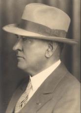 Californian Jim Roth, a US diplomat, started about 160 clubs, mostly in South and Central America, between 1925 and 1942.