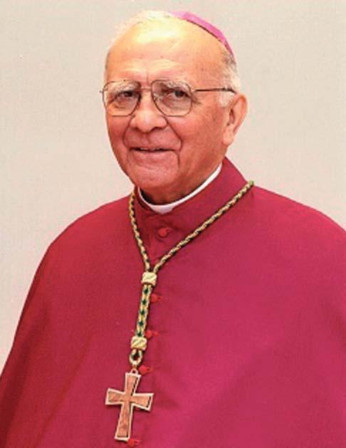 VI N 43 - JULY 2016 The Order of the Holy Sepulchre bids final farewell to Honorary Assessor Msgr. Giuseppe De Andrea Archbishop Giuseppe De Andrea was born in Rivarolo Canavese on 20 April, 1930.