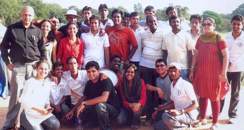 Nagesh Malavalli & other faculty of MPBIM Runners BIM, Mysore with Chief Guest Sri Dodda Ganesh and Sri N.