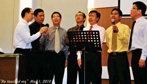 It was the first musical worship in the Ipoh English Church after many years. About 100 people, from both English and Chinese Churches, attended the worship.