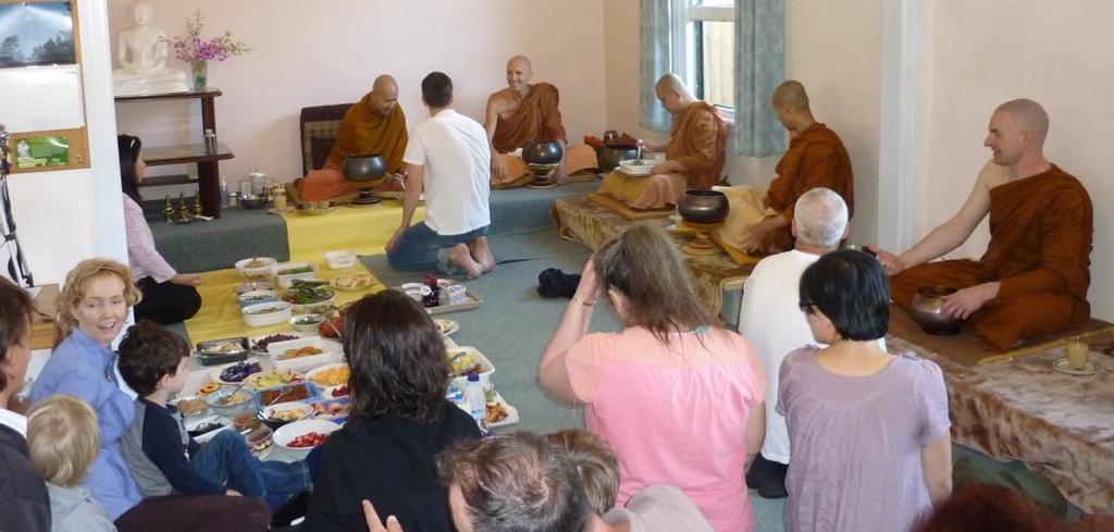 x Tan Ajahn Dtun s visit to the BSV,19 th -27 th March 2012x The BSV was blessed by the visit of Ajahn Dtun, the Abbot of Wat Boonyawat, between 19 th and 27 th March.