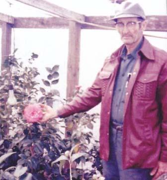 I will attempt to give you his story but before I begin I want to first say that Randolph is just an overall great guy -- a great friend, a great family man, a great camellia grower, a great camellia