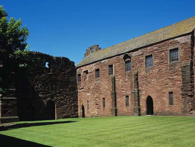 Arbroath abbey 15 Royal visitors 1178 William I, known as William the Lion 1214 and 1233 Aleander II 1296 and 1303 Edward I, known as Longshanks and Hammer of the Scots Location 9: The gatehouse