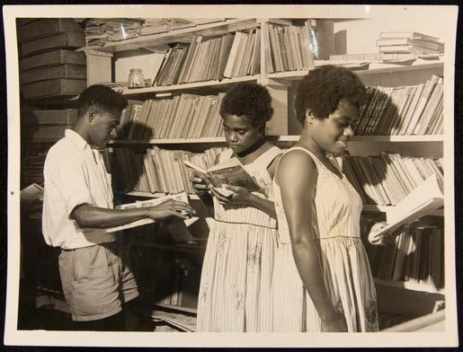 PMB Photo 95_029. Reading period, Onesua library, c.1950-1960.