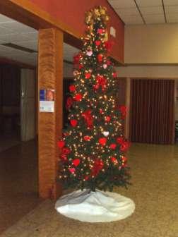 February 2015 Newsletter CHURCH OF THE APOSTLES Valentine's Tree UNITED CHURCH OF CHRIST WORSHIP - 10:45 AM 336