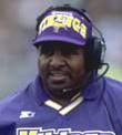 Floyd Peters Born in Council Bluffs Jack Pardee Born in Exira 1974 New York Giants - Defensive Coordinator 1975-77 Chicago Bears - Head Coach 1975-76 San Francisco 49ers - Def.