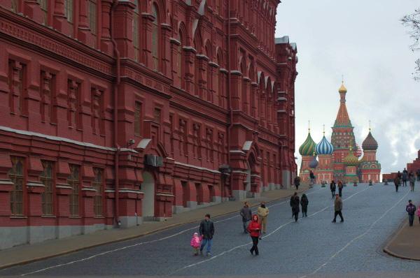 Day 15 Moscow Meet your guide after breakfast and enjoy a great 3 hour orientation tour of Moscow city center.