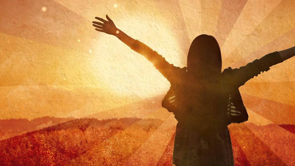 FEARLESS IS THE NEW PRETTY By Jennifer Harris What is worship? Is it the songs we sing on Sunday morning? Is it how we respond to our teachers, or how we respond to our peers?