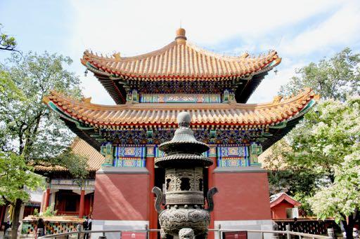 Unlike the Temple of Heaven or the Summer Palace, this temple is still in use by monks and other visitors.