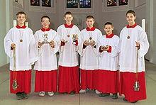 Altar Servers Altar Server Training will be on June 16, 2018. From 10am to 12(noon). Lunch will be provided. Please pray for the (7) new Altar servers who attended the last training.