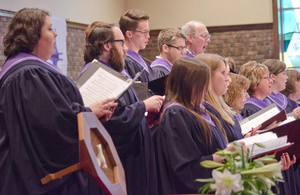 Schola Concert @ Walsh Chapel- May 21-3:00 pm Join the FUMC Schola Cantorum, Sunday, May 21 at 3:00 pm at the Walsh University Chapel for their final concert of the season, Celebrate.