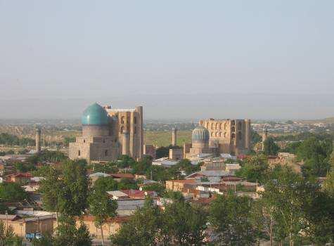 The museum is located in the northern part of Samarkand, round central bazaar, near the hills of the ancient settlement of Afrosiab.