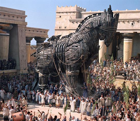 The Trojan Horse and the Fall of Troy During the war between the Greeks and the Trojans, there was a point where neither side was winning, until Odysseus and the Greeks came up with the idea of the