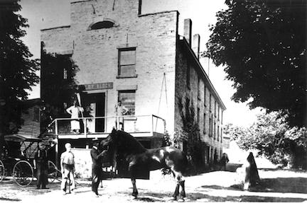 SHS NEWSLETTER PAGE 6 Hall Bros. Carriage Works on Jordan St. Two hundred years ago David Hall Sr.