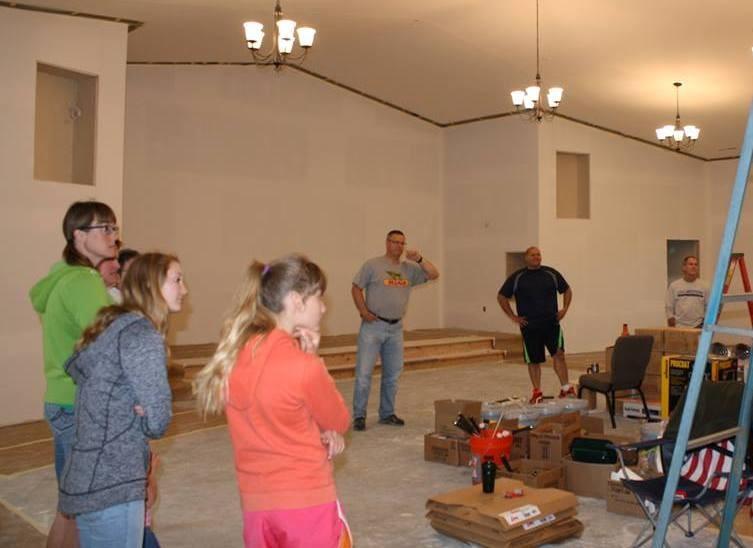 P A G E 4 Building Programs Harvest Alliance, Minden, IA, is working hard on their new facility.