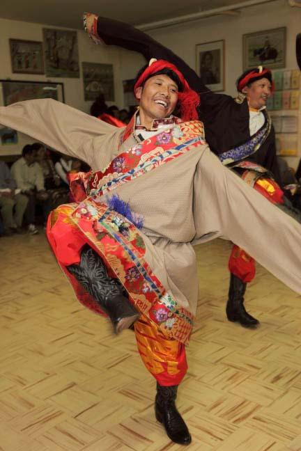 Sangha Community Events Tibetan Circle Dance Workshop Led by Members of the Choelsum Dance Group Date: Monday and Tuesday, January 7 & 8 Time: 6:00-8:00 pm Location: Sakya Monastery Cultural Hall
