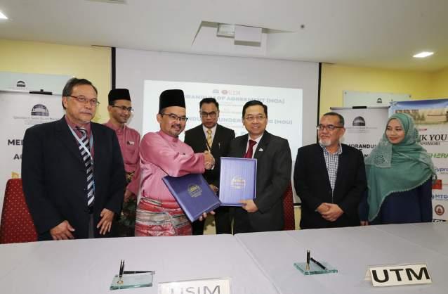 1. Memorandum Perjanjian USIM dan UTM USIM menandatangani MoA dengan Universiti Teknologi Malaysia (UTM) bagi mengukuhkan hubungan kerjasama membangunkan Projek Rumah Mizan yang merupakan projek