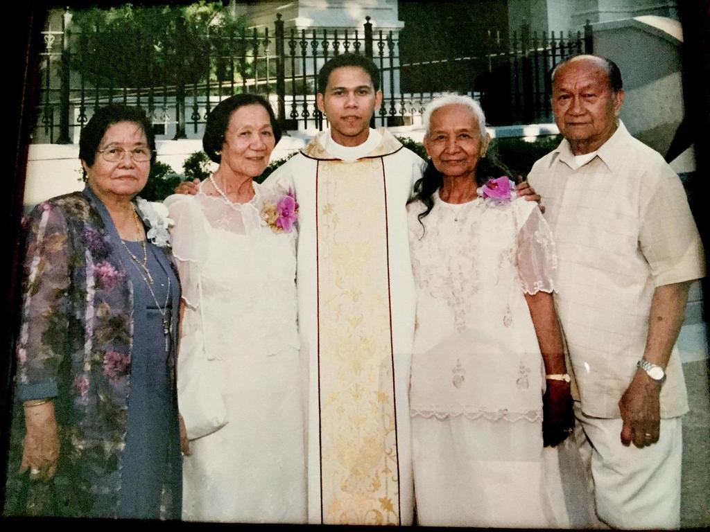 on his Ordination Day L-r, Great Aunt Alejandrina Raquel,