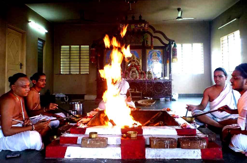The Sama Veda Yagya concludes with a large fire ritual (havan).