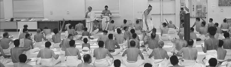 YAJUR UPAKARMA 8 AKSHRABHYASAM FOR 100+ KIDS Yajur Upakarma a ritual to mark the beginning of Yajurveda study, was conducted on Poornima Day of Sravana masa, on Aug 29, 2004 at the temple Assembly