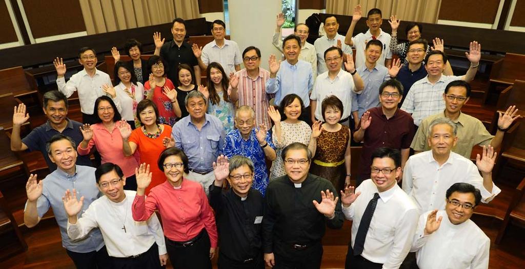 The Pastors and s of BRMC wish one and all a very blessed, Christ-centred New Year THE MINISTRY OF WORSHIP Worship leaders Rev Dr Chiu Ming Li Rev Lawrence Chua Rev Terence Yeo (at the Mandarin