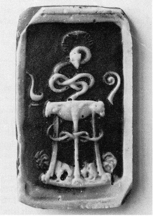 Figure 6: Glass Cameo Showing Appolonian Snake [height 3.