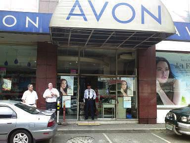 PAGE 8 AVON HAS MOVED Since the early 1980 s, when the new Synagogue was opened in Makati, the building the