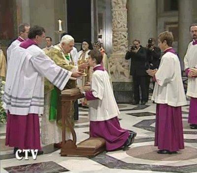 Spirit of the Liturgy by Cardinal Joseph Ratzinger KNEELING Kneeling does not come from any culture it comes from the bible and its knowledge of God.