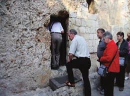 Walk through to Damascus Gate and Solomon s Quarries (also known as Zedekiah s cave) before ending at Garden Tomb about 3pm.