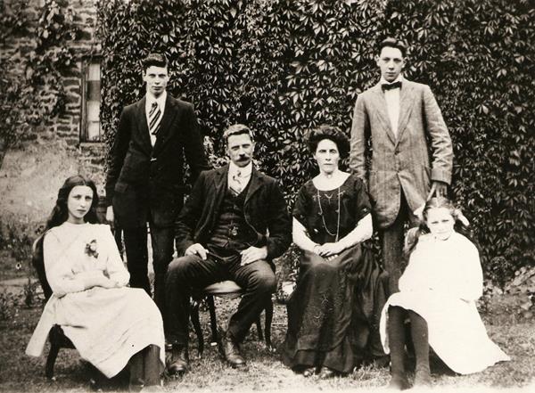 Left to right: Gladys, Maurice, William, Emily, Loder and