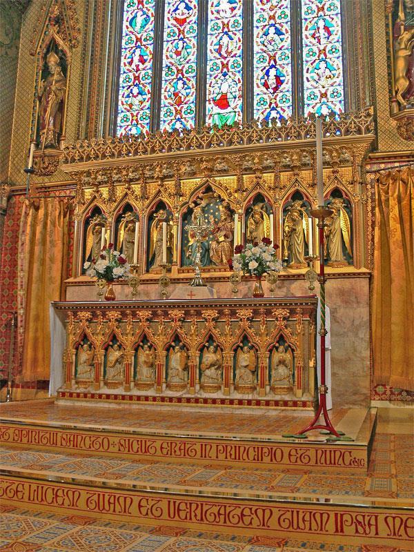 The high altar, St Giles,