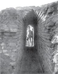 6 The plight of Harappa Although Harappa was the first site to be discovered, it was badly destroyed by brick robbers.