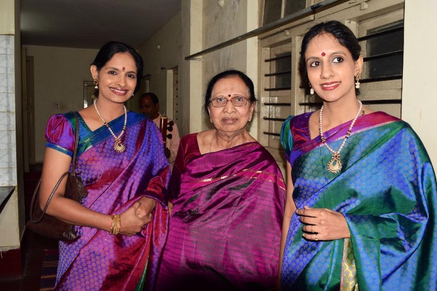 Vidushis Ranjani and Gayathri always have had special affection for SRLKM, Smt Neela and Sri GV Krishnaprasad. They have made it a point to call them regularly and talk just like any family member.