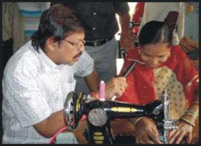 Blood Donation Camp at Lanjigarh Cine Star Mihir Das Visits Lanjigarh Mr.
