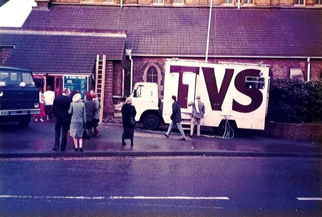 First televised service 1985