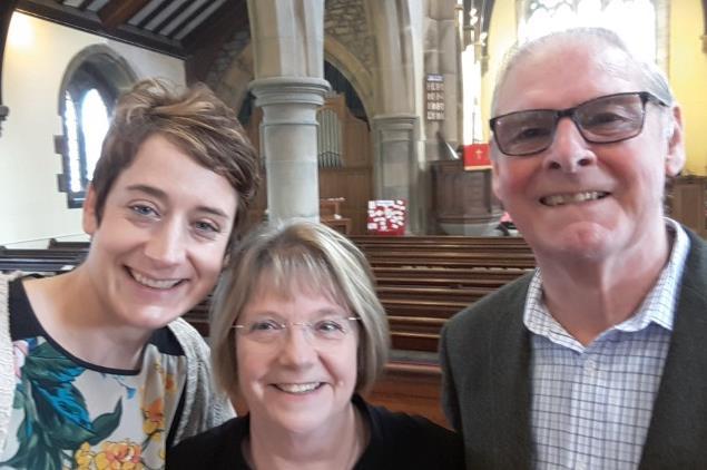Our Services St Paul Sunday 9.30 am 4 th Sunday 11.00 am Service Sunday Lunch Club St Pauls Who are we? St Paul s congregation is a loving, friendly group who welcomes and encourages people to faith.