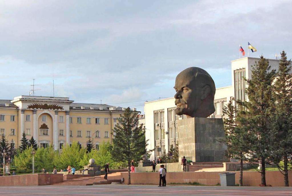 SIGHTS OF BURYATIA THE GIANT LENIN HEAD OF ULAN-UDE The biggest Lenin s head sculpture in the world is an iconic sight of