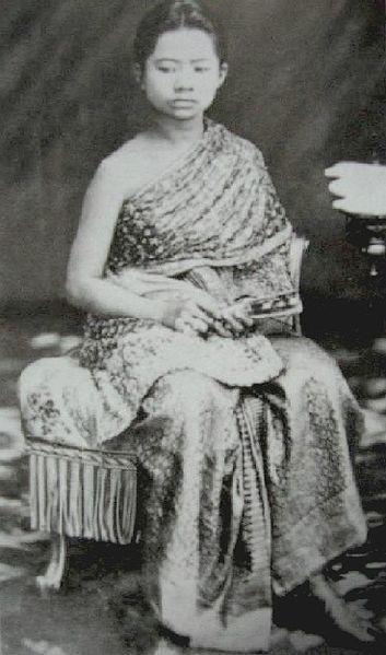 Sukhumala Marasri, Princess Consort Sukhumala Marasri was born May 10 1861, a daughter of King Rama IV and one of his concubines, Samli.